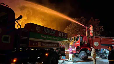 Banaz'da dubleks evde korkutan yangın: Ekipler alevleri kontrol altına aldı