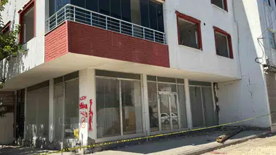 Adıyaman'da ağır hasarlı binadan gelen sesler mahalleyi ayağa kaldırdı