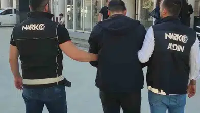Kuşadası'nda narkotik operasyonu: 12 parça esrarla yakalanan şüpheli cezaevine gönderildi