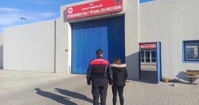 Dolandırıcılık suçundan 15 yıl 6 ay hapis cezasıyla aranan şahıs yakalandı