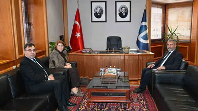 Nesibova’dan Rektör Adıgüzel’e Ziyaret