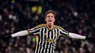 Vincenzo Montella, sonraki maçta Arda Güler ve Kenan Yıldız'ı birlikte ilk 11'de oynatarak taktiği değiştirecek mi, Arda'nın Paraguay maçındaki rolü ne?
