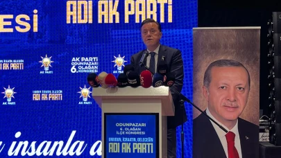 AK Parti Odunpazarı Kongresinde Nebi Hatipoğlu'ndan CHP'ye Sert Eleştiriler!