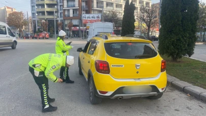 Eskişehir'de Ticari Araçlarda Kış Lastiği Denetimleri Başladı