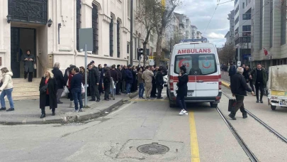 Hemşire Kalp Krizi Geçiren Yaşlı Adamı Ambulanstan Önce Kurtardı