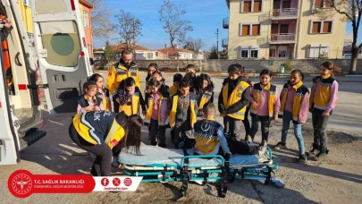 Eskişehir'de İlkokul Öğrencilerine 112 Acil Servisi Kullanımı Hakkında Eğitim