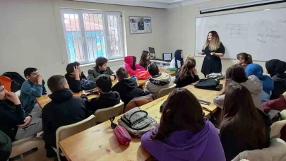 Öğrenciler İçin “Sınav Kaygısı ve Baş Edebilme Yöntemleri” Semineri Düzenlendi