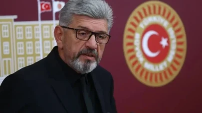 Cihangir İslam Kimdir, Aslen Nereli, Hangi Partiden? İşte Hayatı, Kariyeri ve Siyasi Duruşu