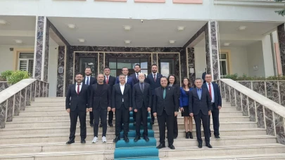 Sağlık-Sen’den Eskişehir İl Sağlık Müdürü Doç. Dr. Yaşar Bildirici’ye Ziyaret