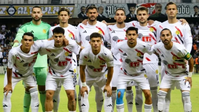 Kırmızı ​Şimşekler Zirve Yarışında 1 Puana Razı: Uşakspor'un Gol Yememe Serisi Bitti!