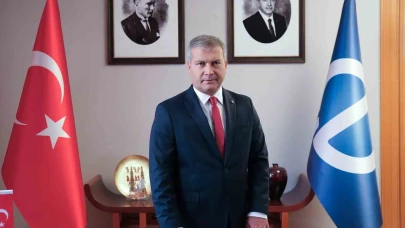 Rektör Adıgüzel: "Dünyada eşi benzeri görülmemiş bir istiklal mücadelesi"