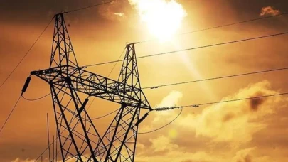 İstanbul'da 18 İlçede Elektrik Kesintisi! Elektrikler Ne Zaman Gelecek?