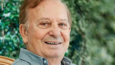 Seyfi Dursunoğlu Kimdir? Huysuz Virjin Karakteriyle Tanınan Efsane Sanatçının Hayatı, Ölümü ve Mirası