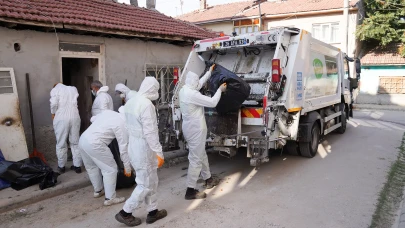 Tepebaşı Belediyesi Şarhöyük’teki Çöp Evi Temizledi