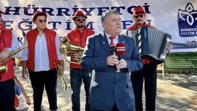 Hürriyetçi Eğitim Sen’den Coşkulu Cumhuriyet Bayramı Kutlaması