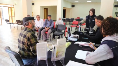 Eskişehir Büyükşehir’den Ücretsiz Toprak Analiziyle Çiftçilere Destek