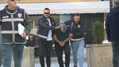 Eskişehir’de 5 Yaşındaki Çocuğunu Tekmeleyen Baba Tutuklandı