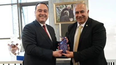 Odunpazarı Kent Konseyi: “Seçilmişler Yargı Kararı Olmadan Görevden Alınamaz”