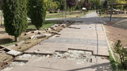 Dede Korkut Parkı’nda Bakım ve Onarım Çalışmaları Başladı