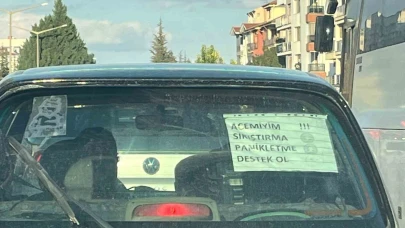 Eskişehir Trafiğinde Dikkat Çeken Not: “Acemiyim, Sıkıştırma, Panikletme, Destek Ol”