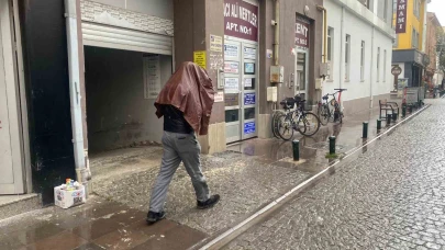 Eskişehir’de sağanak yağış zor anlar yaşattı