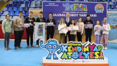 Ulusal Robot Yarışması Kütahya’da Ödül Heyecanıyla Tamamlandı