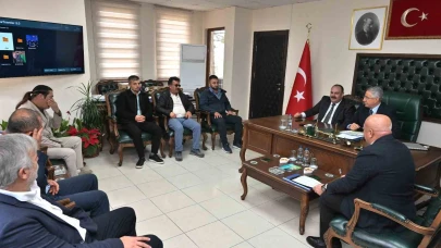 AK Parti yöneticisi Mücahit Yanılmaz, İnönü Belediyesi’ni ziyaret etti