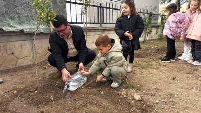 Minik Ellerden Büyük Adım: Kütahya’da Öğrenciler Geleceğe Fidan Dikti