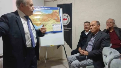 Cumhuriyet’in 102. Yılında Anlamlı Konferans: “Cumhuriyet’e Giden Yol”