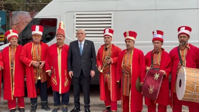 İYİ Parti Genel Başkanı Müsavat Dervişoğlu Eskişehir’de mehteranla karşılandı