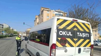 Eskişehir’de okul servisleri ve çevreleri denetlendi