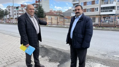Gürol Yer: “Eskişehir’in Yan Yolları Sahipsiz Bırakıldı”