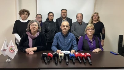 Sağlık Çalışanlarından ‘Vergide Adalet’ Çağrısı: 52. Haftada Eylem Devam Ediyor