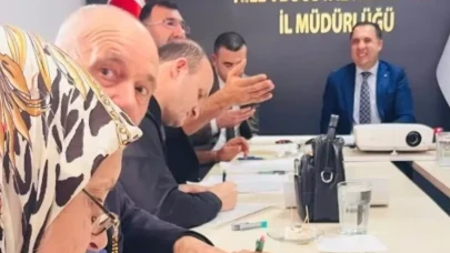 Bilecik’te Anlamlı Buluşma: Şehit ve Gazi Yakınları Çini Sanatıyla Buluştu