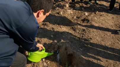 Engelli Bireyler Seyitgazi’de Yeşil Vatan İçin Fidan Dikti