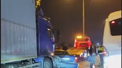 Eskişehir-Bursa karayolunda zincirleme kaza: 1 yaralı