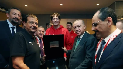 Ara tatil tartışması büyüyor: Akça, çözümün yönetimde olduğunu söyledi