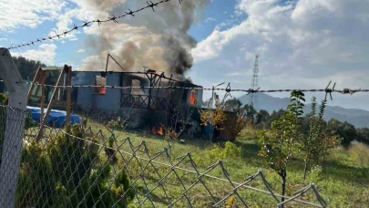 Bağ evinde çıkan yangın korkuttu: Yapı kullanılamaz hale geldi
