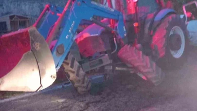 Bilecik’te traktör ile minibüsün çarpıştığı kazada 3 kişi yaralandı