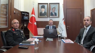 Eskişehir’de 10 Önemli Suçta Düşüş, 107 Firari Yakalandı!