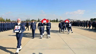 Düşen askeri uçaktaki iki hava şehidi Eskişehir’e getirildi