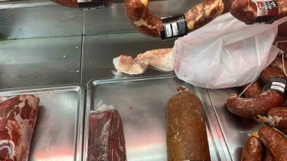 Kasap dükkanında şok görüntüler!