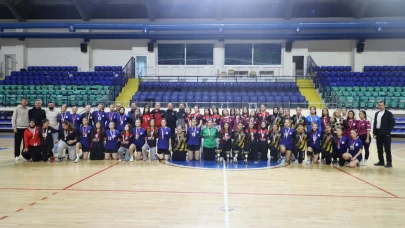 Kütahya’da Genç Kızlar Hentbol İl Birinciliği Heyecanı: Şampiyonlar Belli Oldu