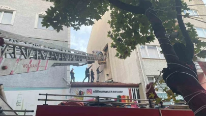 Polisten kaçarken baca boşluğuna sıkışan şahıs soluğu hastanede aldı