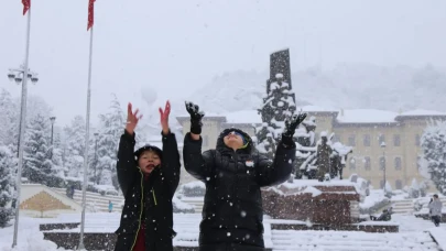 Bilecik Pazaryeri’nde Taşımalı Eğitime 1 Gün Ara