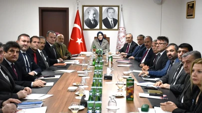 Bakan Yardımcısı Ökten’den Eskişehir’de eğitim değerlendirme toplantısı