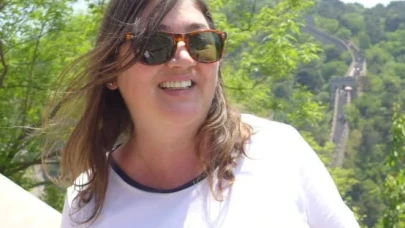 Tekirdağ Ticaret Borsası Başkanı Osman Sarı’nın eşi ve Sarı Tohumculuk Yönetim Kurulu Başkanı Emre Sarı’nın annesi Hande Sarı Kimdir, Ölüm Sebebi Nedir, Neden Öldü?