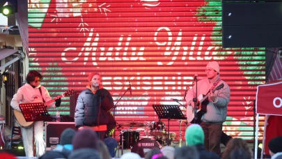 Odunpazarı’nda Yeni Yıl Pazarı Hafta Sonu Akınına Uğradı