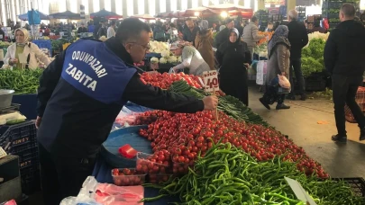 Odunpazarı'nda Zabıta Ekipleri Semt Pazarlarında Geniş Denetim Yaptı