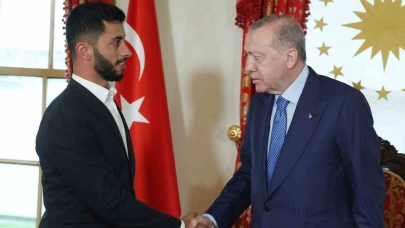 Cumhurbaşkanı Erdoğan, Oscar’lı Filistinli yönetmen Basel Adra’yı kabul etti
